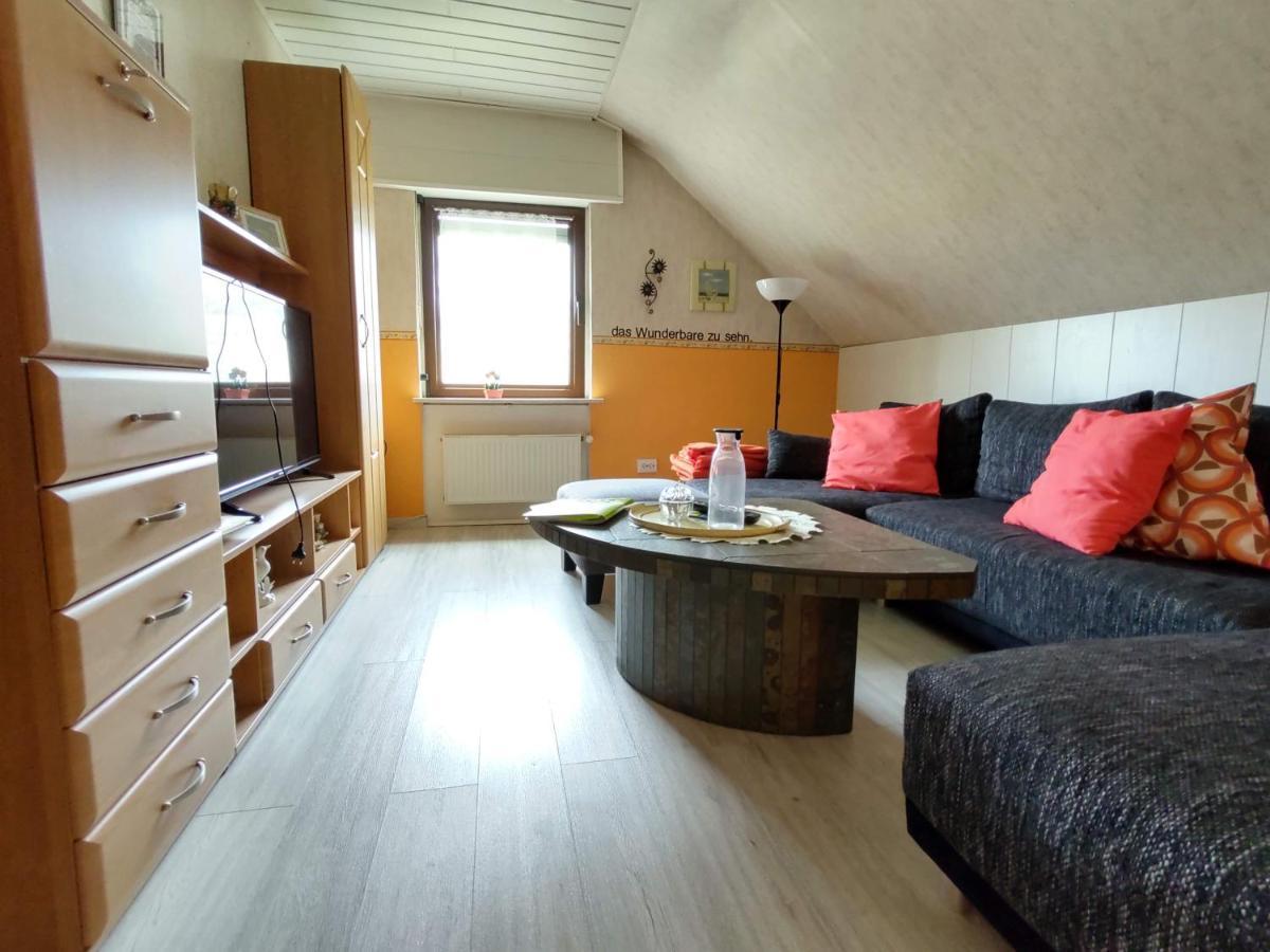 Die Ferienwohnung Lindenhof زيل ان دير موسل المظهر الخارجي الصورة