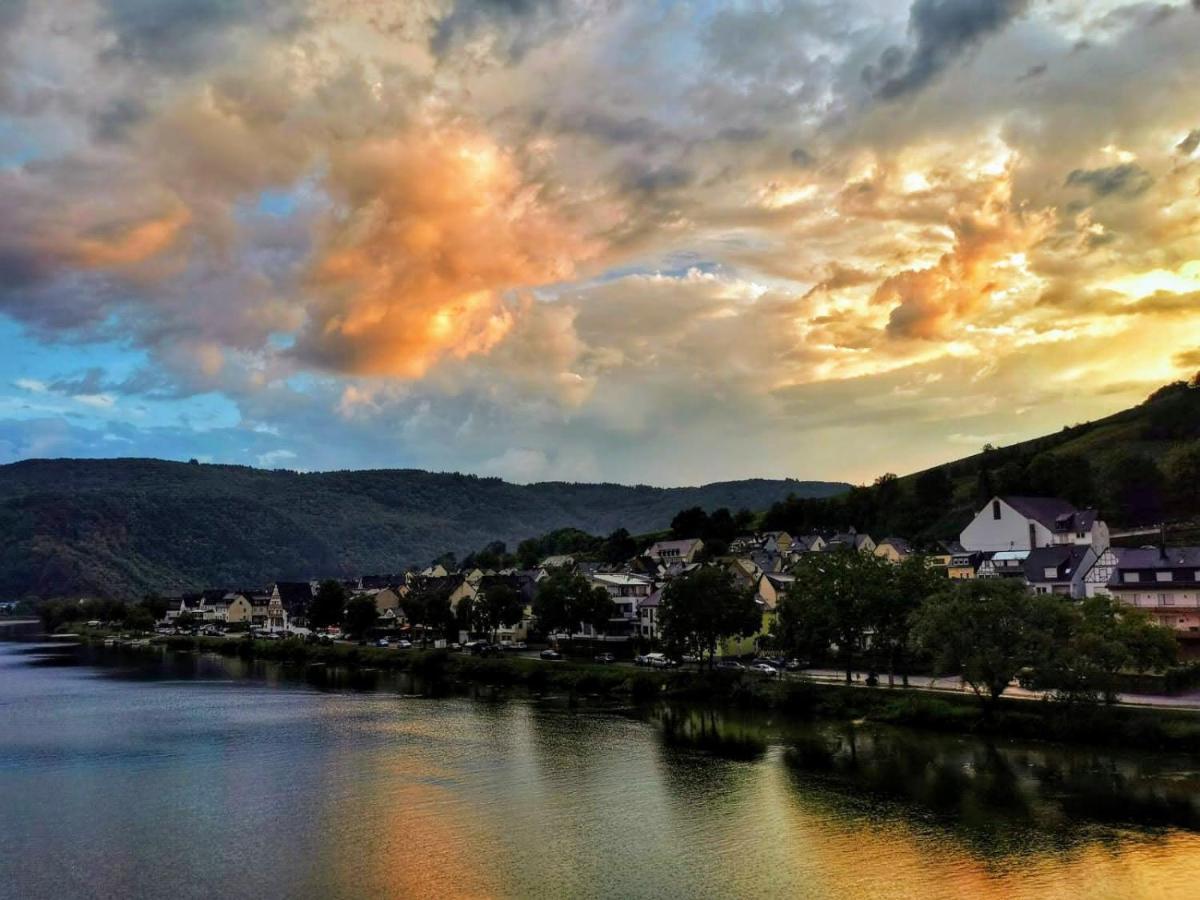 Die Ferienwohnung Lindenhof زيل ان دير موسل المظهر الخارجي الصورة