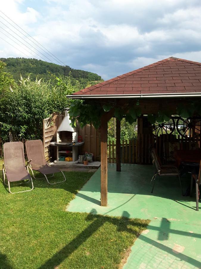 Die Ferienwohnung Lindenhof زيل ان دير موسل المظهر الخارجي الصورة